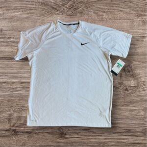 Nike White Short Sleeve Tee Moisture-Wicking